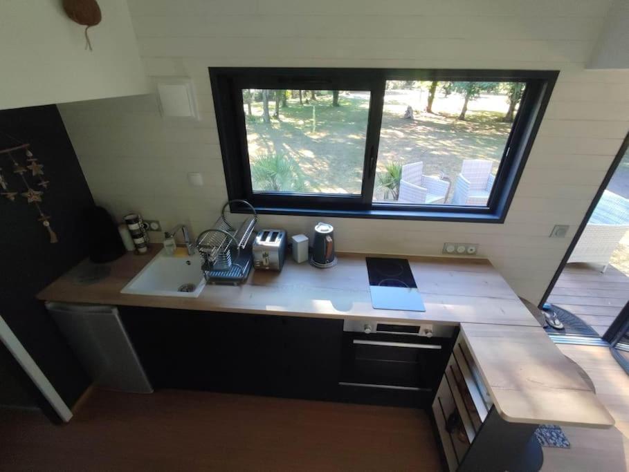Tiny House Chez Caroline Villa Gaillan-en-Medoc Exterior photo